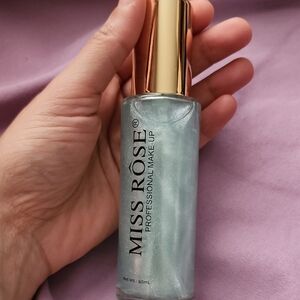 Miss Rose Glitter Makeup Spray,
Face Body Shimmer Glow Mist
Highlighter 60ml